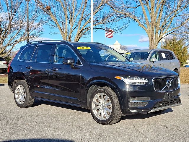 2018 Volvo XC90 Momentum