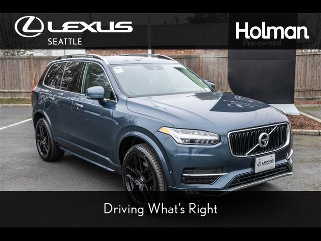 2018 Volvo XC90 Momentum