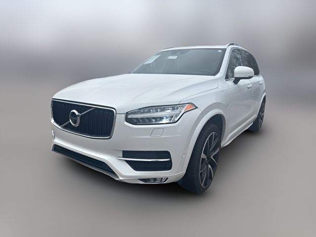 2018 Volvo XC90 Momentum