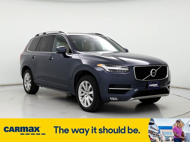 2018 Volvo XC90 Momentum