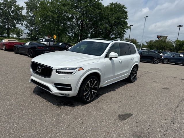 2018 Volvo XC90 Momentum