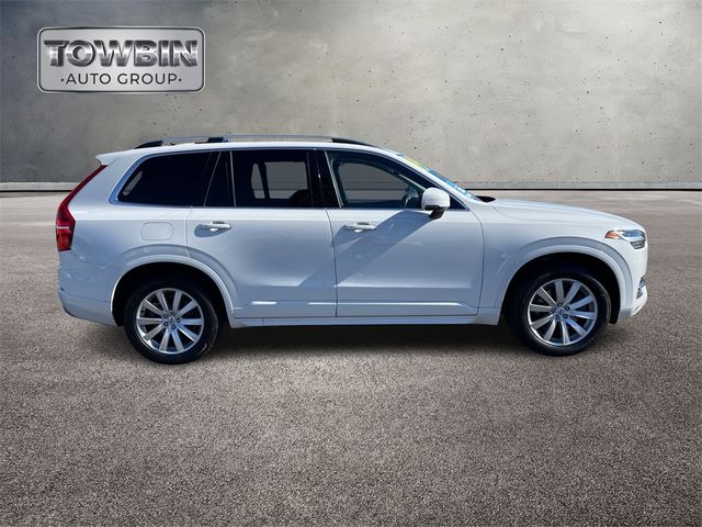 2018 Volvo XC90 Momentum