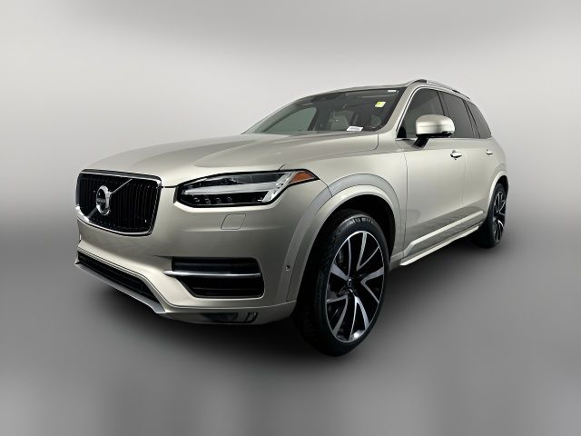 2018 Volvo XC90 Momentum