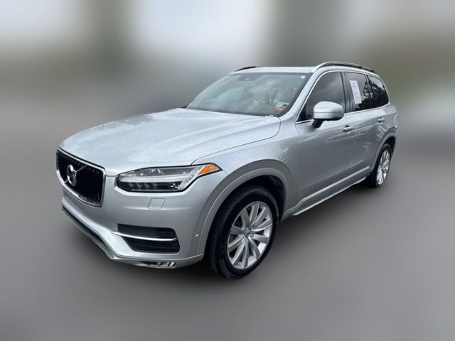 2018 Volvo XC90 Momentum