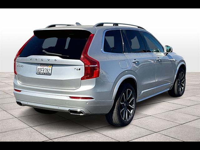 2018 Volvo XC90 Momentum