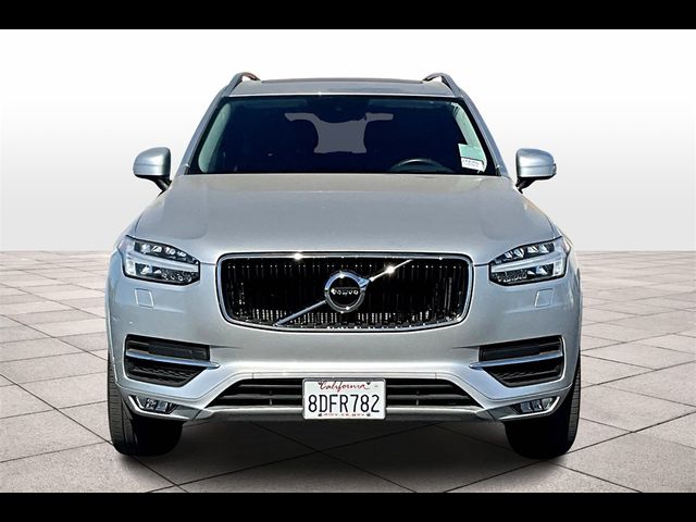 2018 Volvo XC90 Momentum