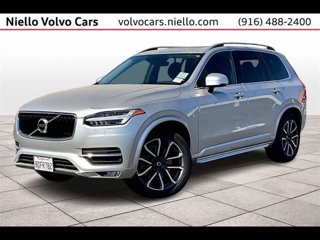 2018 Volvo XC90 Momentum