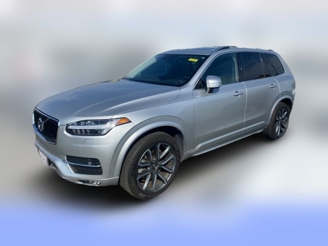 2018 Volvo XC90 Momentum