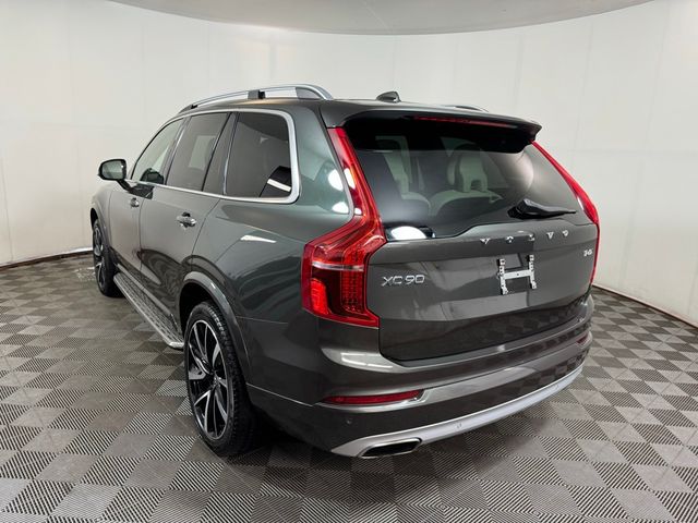 2018 Volvo XC90 Momentum