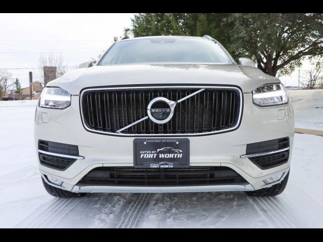 2018 Volvo XC90 Momentum