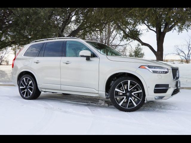 2018 Volvo XC90 Momentum