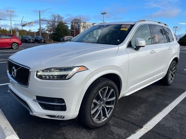 2018 Volvo XC90 Momentum