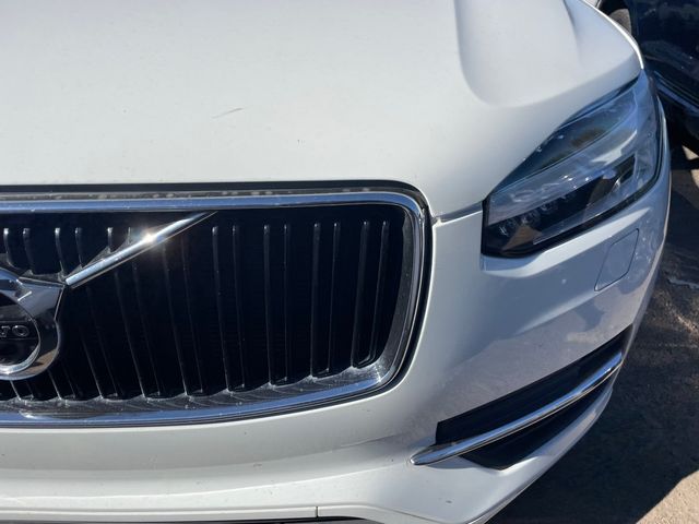 2018 Volvo XC90 Momentum