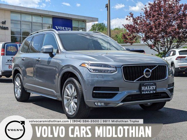 2018 Volvo XC90 Momentum