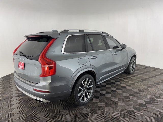 2018 Volvo XC90 Momentum