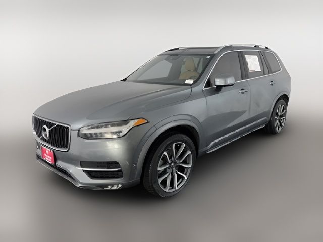 2018 Volvo XC90 Momentum