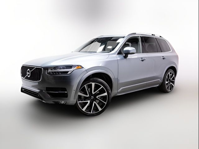 2018 Volvo XC90 Momentum