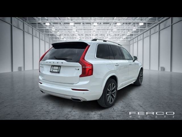 2018 Volvo XC90 Momentum