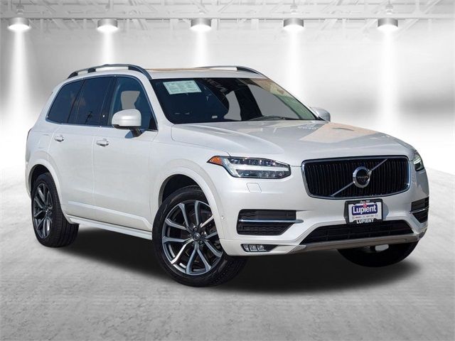 2018 Volvo XC90 Momentum