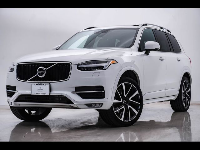 2018 Volvo XC90 Momentum