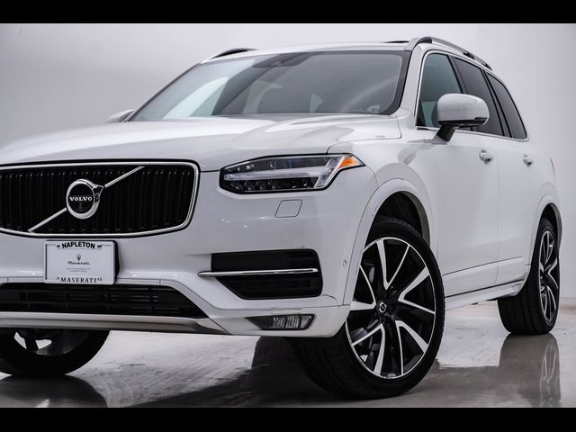 2018 Volvo XC90 Momentum