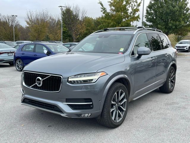 2018 Volvo XC90 Momentum