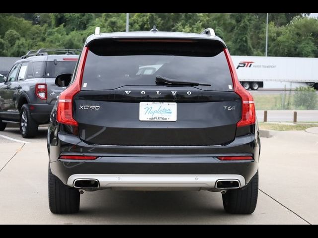 2018 Volvo XC90 Momentum