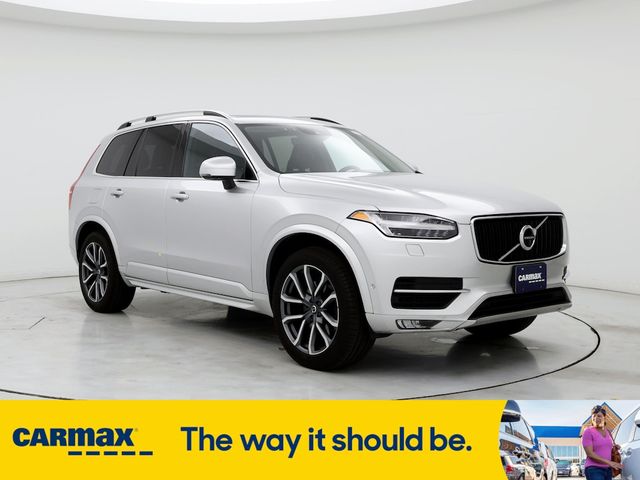 2018 Volvo XC90 Momentum