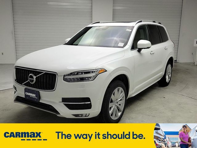 2018 Volvo XC90 Momentum