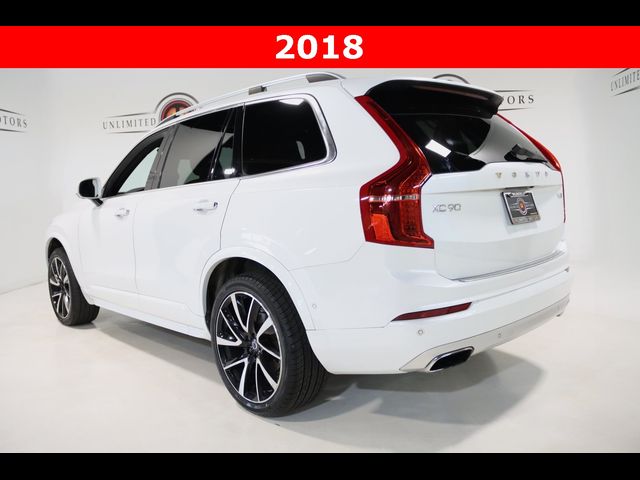 2018 Volvo XC90 Momentum