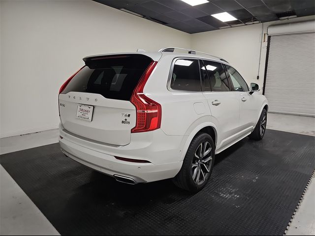 2018 Volvo XC90 Momentum