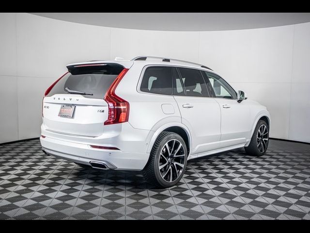 2018 Volvo XC90 Momentum