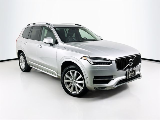 2018 Volvo XC90 Momentum