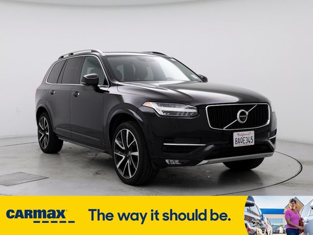 2018 Volvo XC90 Momentum