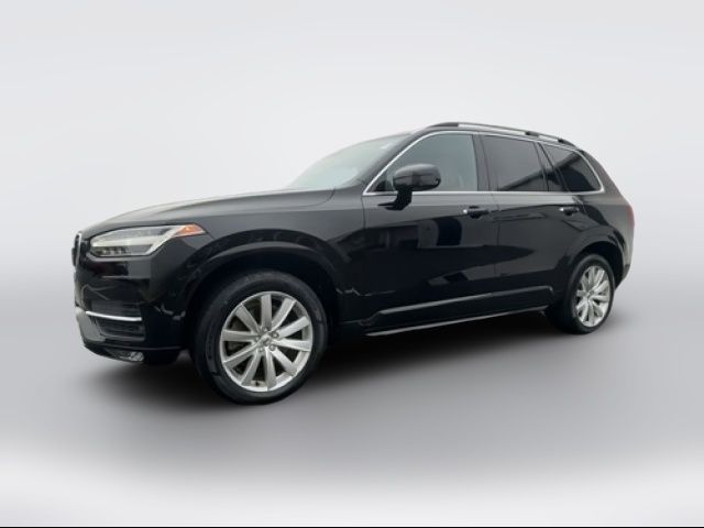 2018 Volvo XC90 Momentum