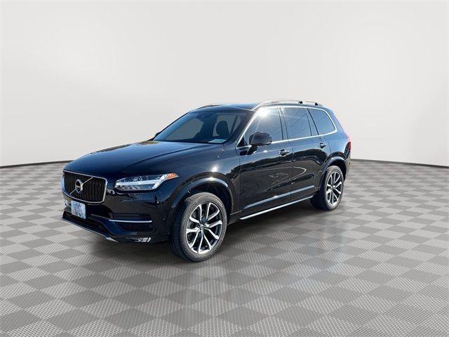 2018 Volvo XC90 Momentum