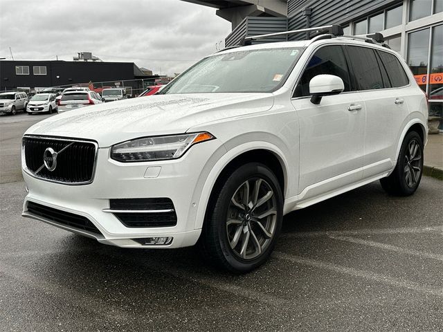 2018 Volvo XC90 Momentum