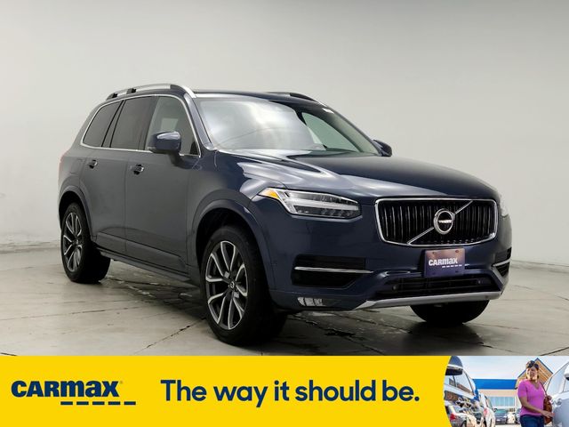 2018 Volvo XC90 Momentum