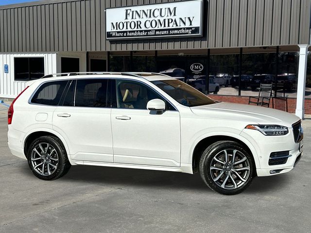 2018 Volvo XC90 Momentum