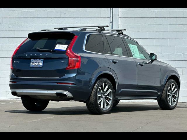 2018 Volvo XC90 Momentum