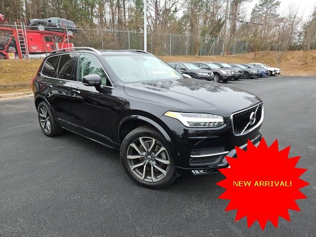 2018 Volvo XC90 Momentum