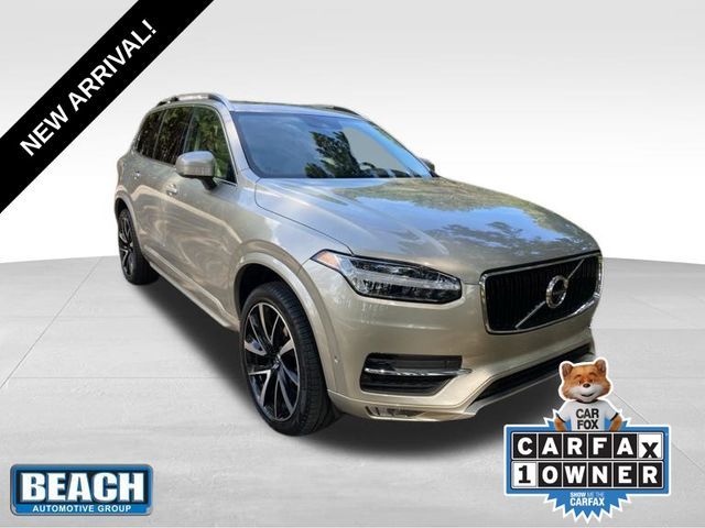 2018 Volvo XC90 Momentum