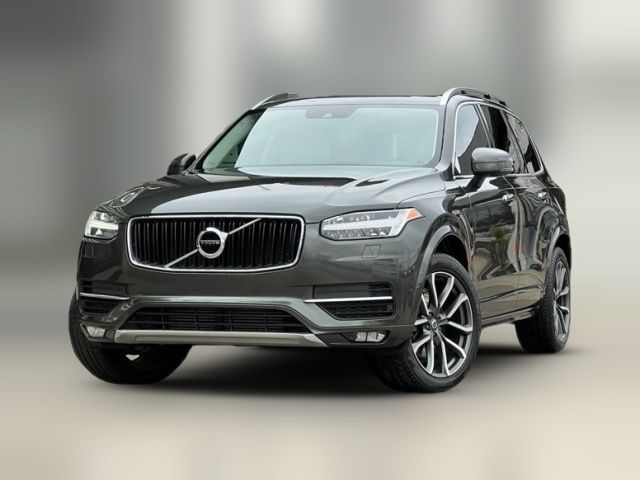 2018 Volvo XC90 Momentum