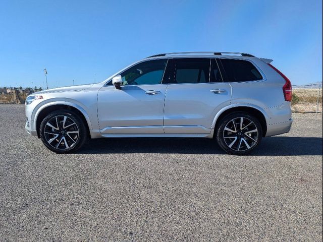 2018 Volvo XC90 Momentum