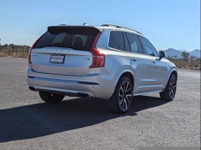 2018 Volvo XC90 Momentum