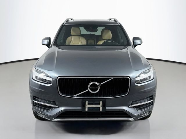 2018 Volvo XC90 Momentum