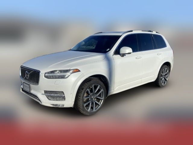 2018 Volvo XC90 Momentum