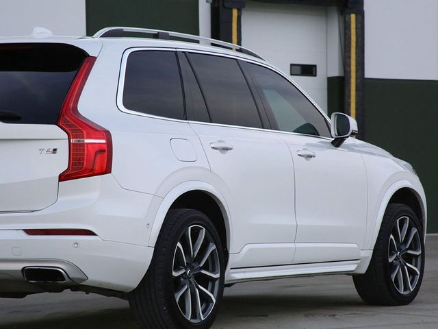 2018 Volvo XC90 Momentum