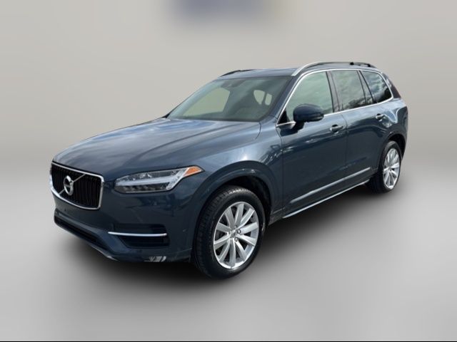 2018 Volvo XC90 Momentum