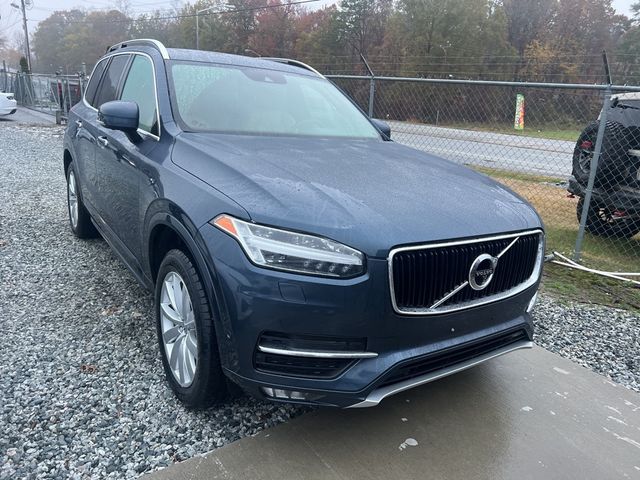 2018 Volvo XC90 Momentum